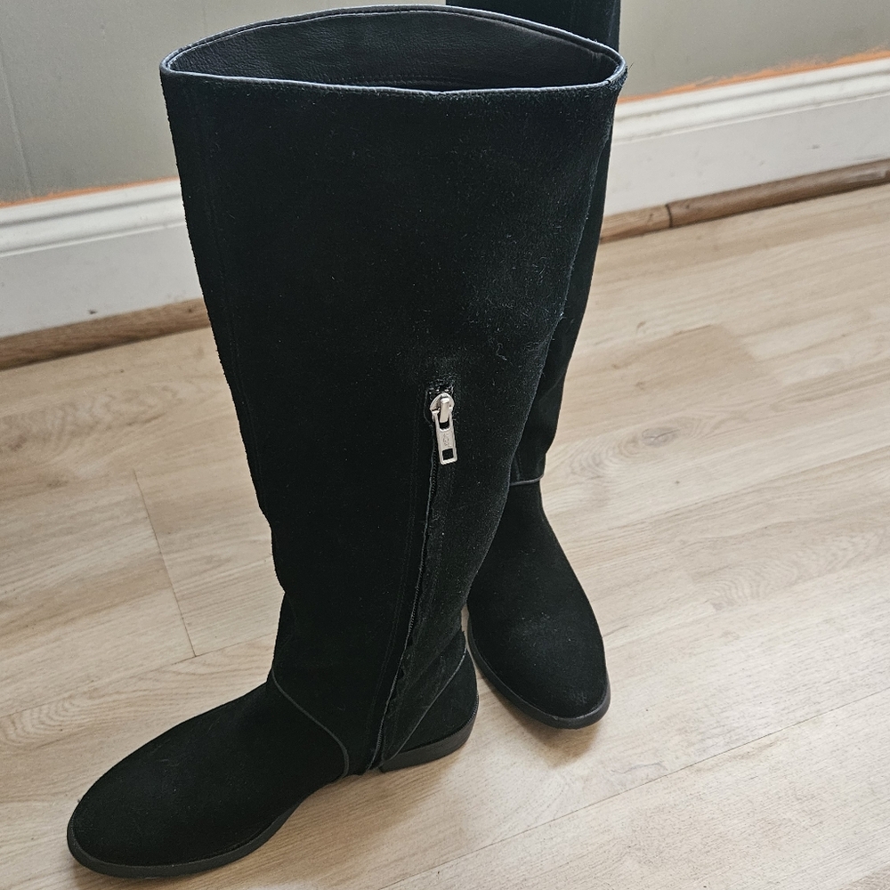 Women UGG boots